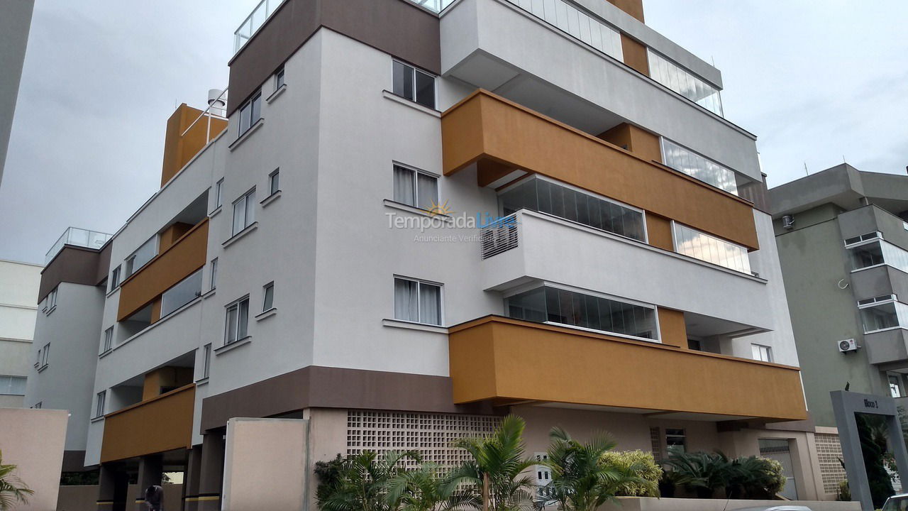 Apartment for vacation rental in Bombinhas (Praia de Bombas)