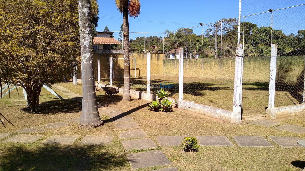 Granja para alquiler de vacaciones em Poços de Caldas (Morada dos Passaros)