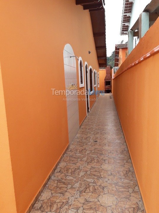 House for vacation rental in Mongaguá (Balneario de Itaoca)
