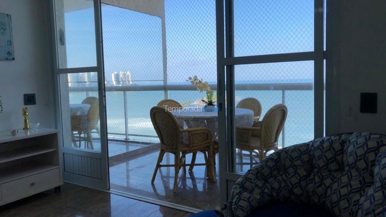 Apartamento para alquiler de vacaciones em Guarujá (Pitangueiras)