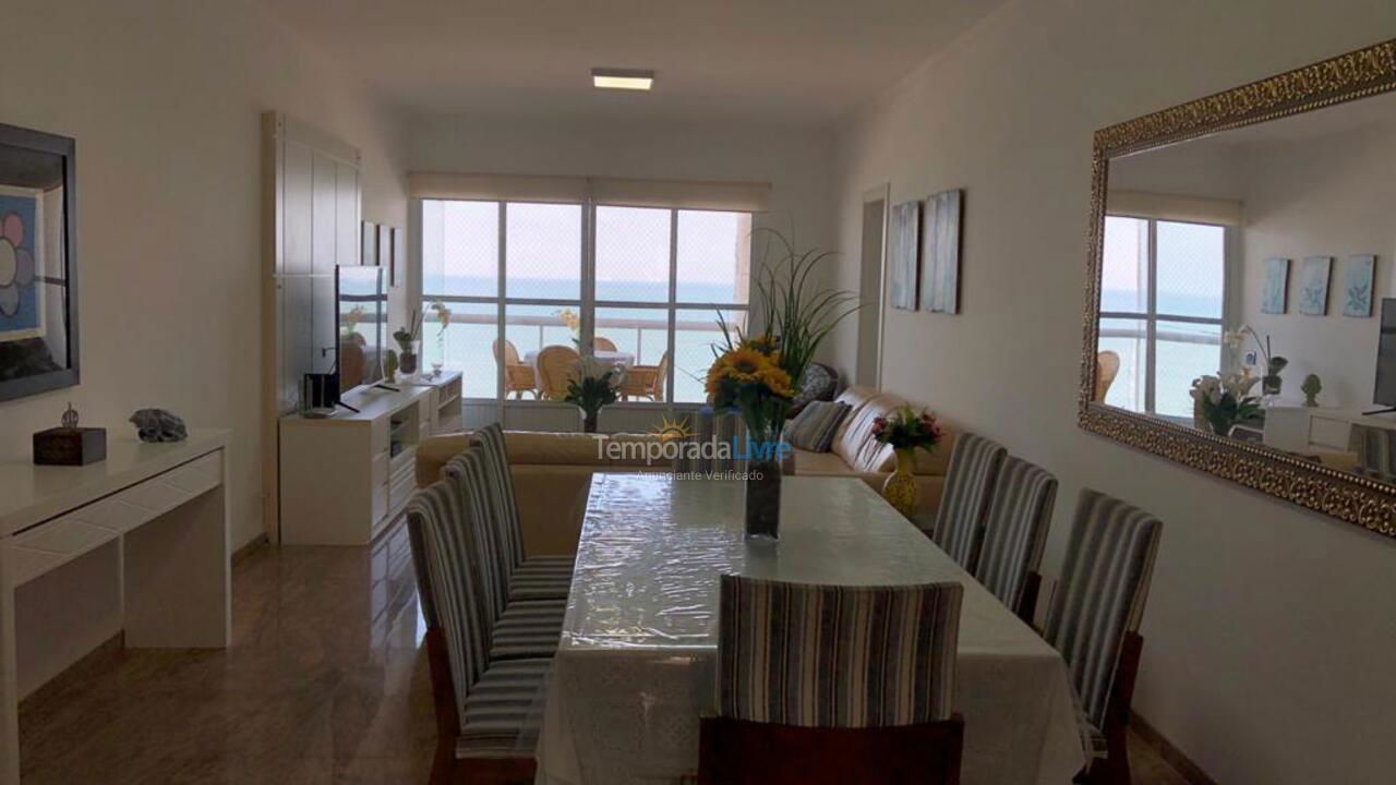 Apartment for vacation rental in Guarujá (Pitangueiras)