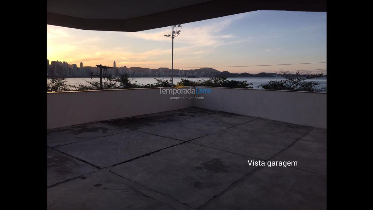 Casa para alquiler de vacaciones em Balneário Camboriú (Barra Sul)