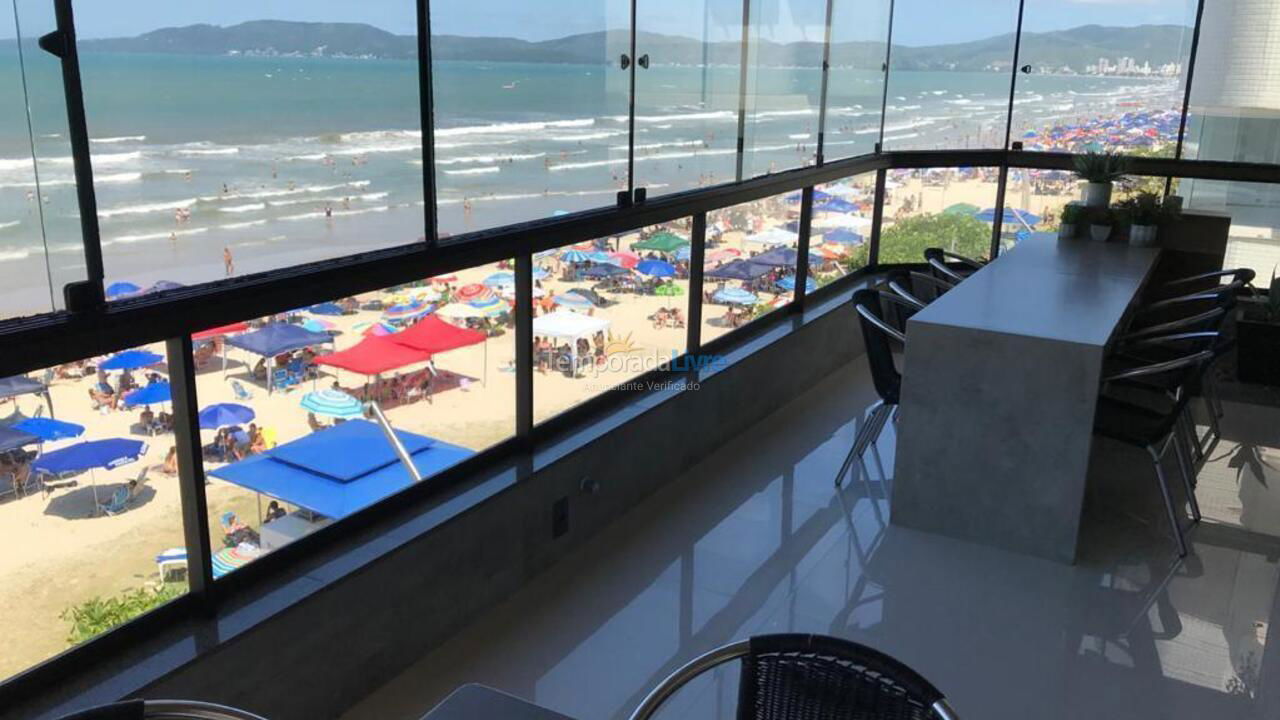 Apartamento para aluguel de temporada em Itapema (Meia Praia)