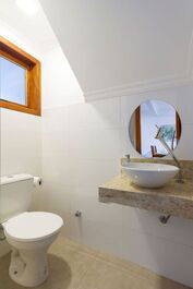 Casa Andorinha perto do centro com ar e piscina