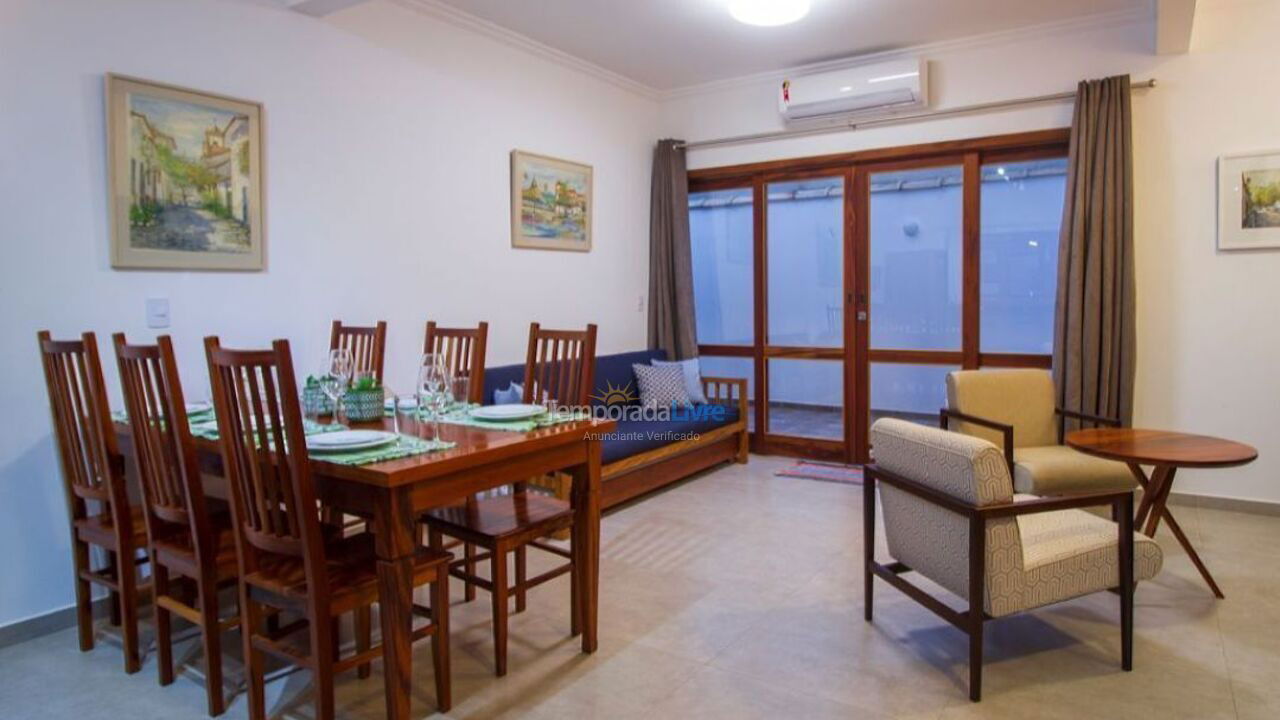 Casa para aluguel de temporada em Paraty (Caborê)