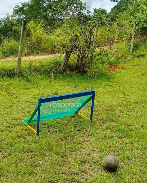 Chácara / sítio para aluguel de temporada em Santa Leopoldina (Distrito de Mangaraí)