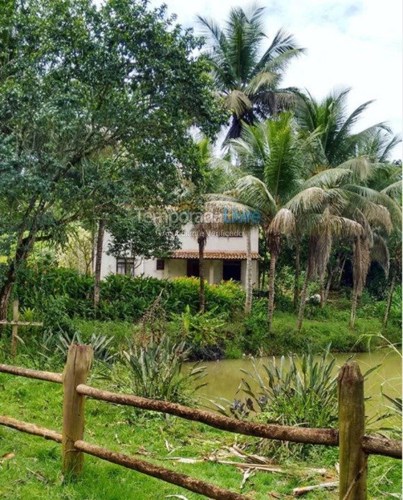 Ranch for vacation rental in Santa Leopoldina (Distrito de Mangaraí)