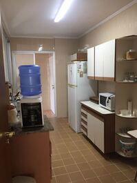 Lindo Apartamento com Serviço de Praia, 2 vagas