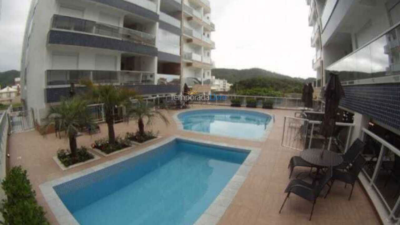 Apartment for vacation rental in Governador Celso Ramos (Praia de Palmas)