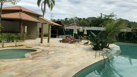 Sun Way Apartments with Pools &amp; Grills