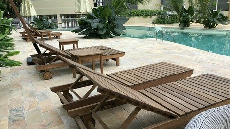 Sun Way Apartments with Pools &amp; Grills