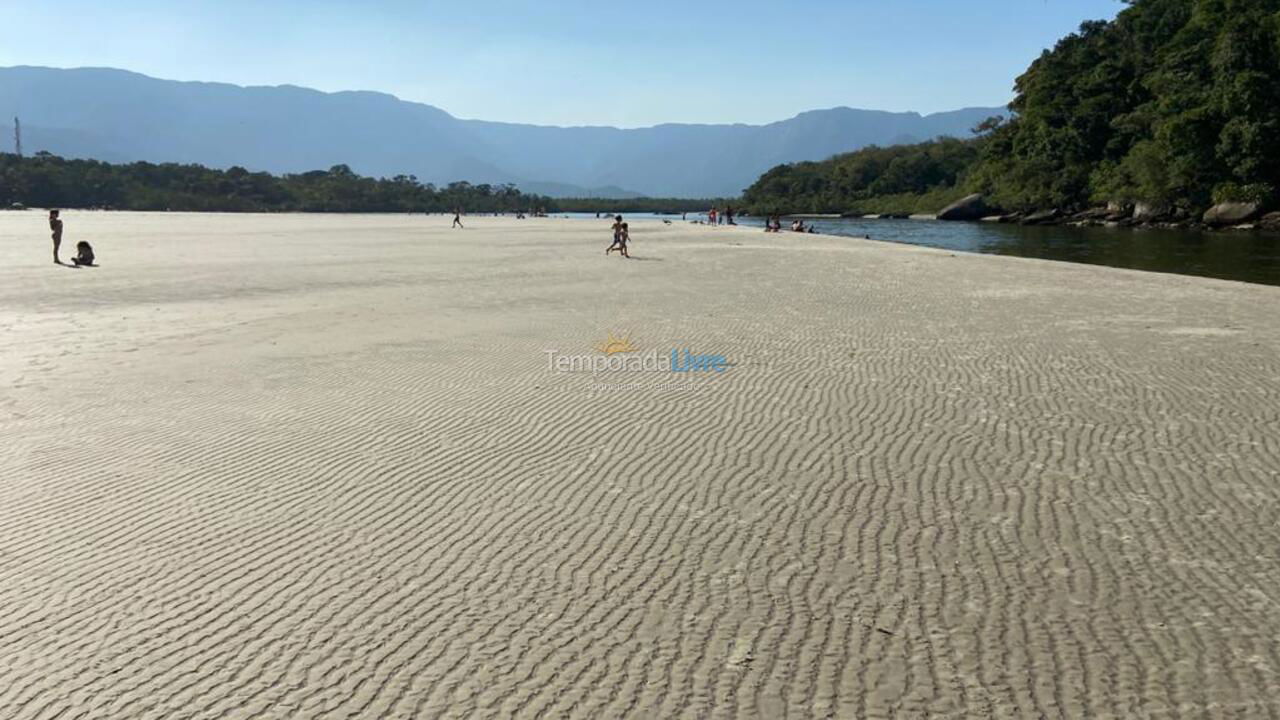 Casa para aluguel de temporada em Bertioga (Praia de Guaratuba)