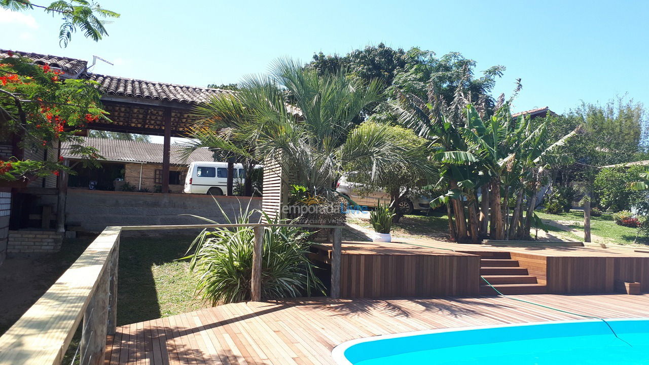 Casa para alquiler de vacaciones em Imbituba (Praia do Rosa)