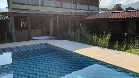 Estupenda casa en Camburi para familia numerosa