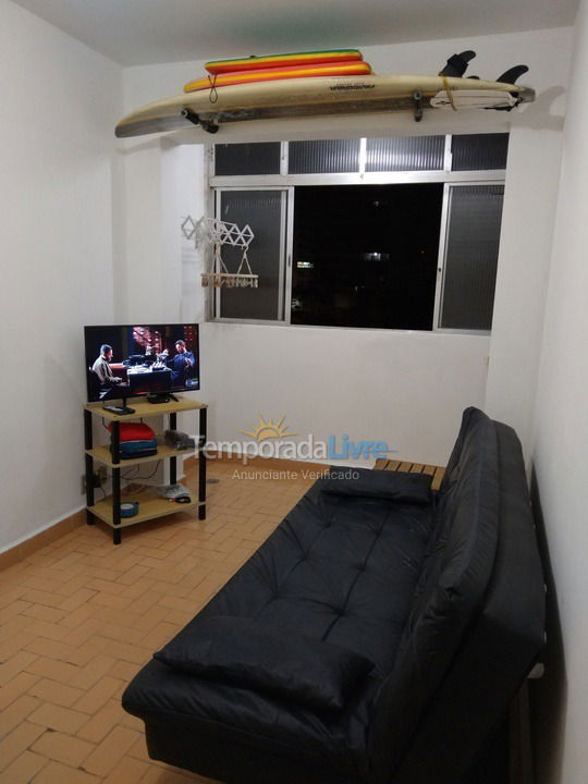 Apartamento para aluguel de temporada em Praia Grande (Praia do Caiçara)