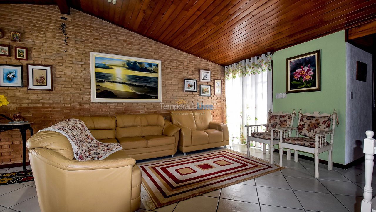 House for vacation rental in Ubatuba (Praia do Tenório)