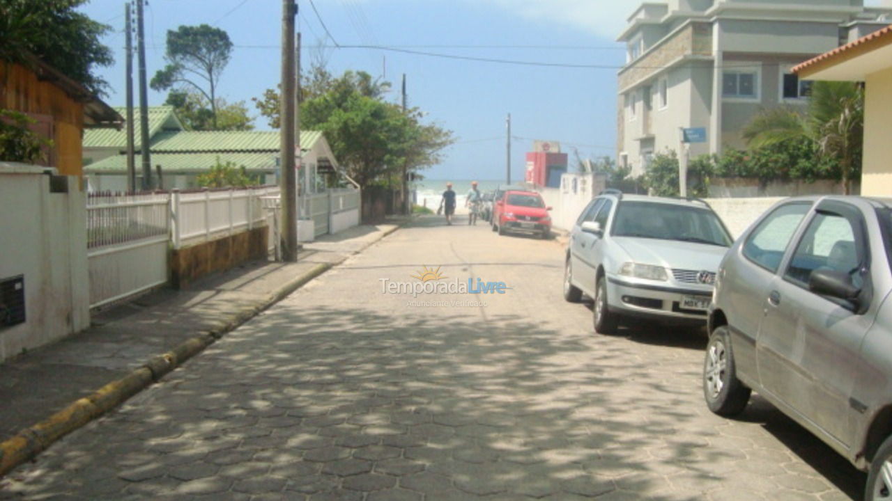 Casa para alquiler de vacaciones em Bombinhas (Canto Grande)