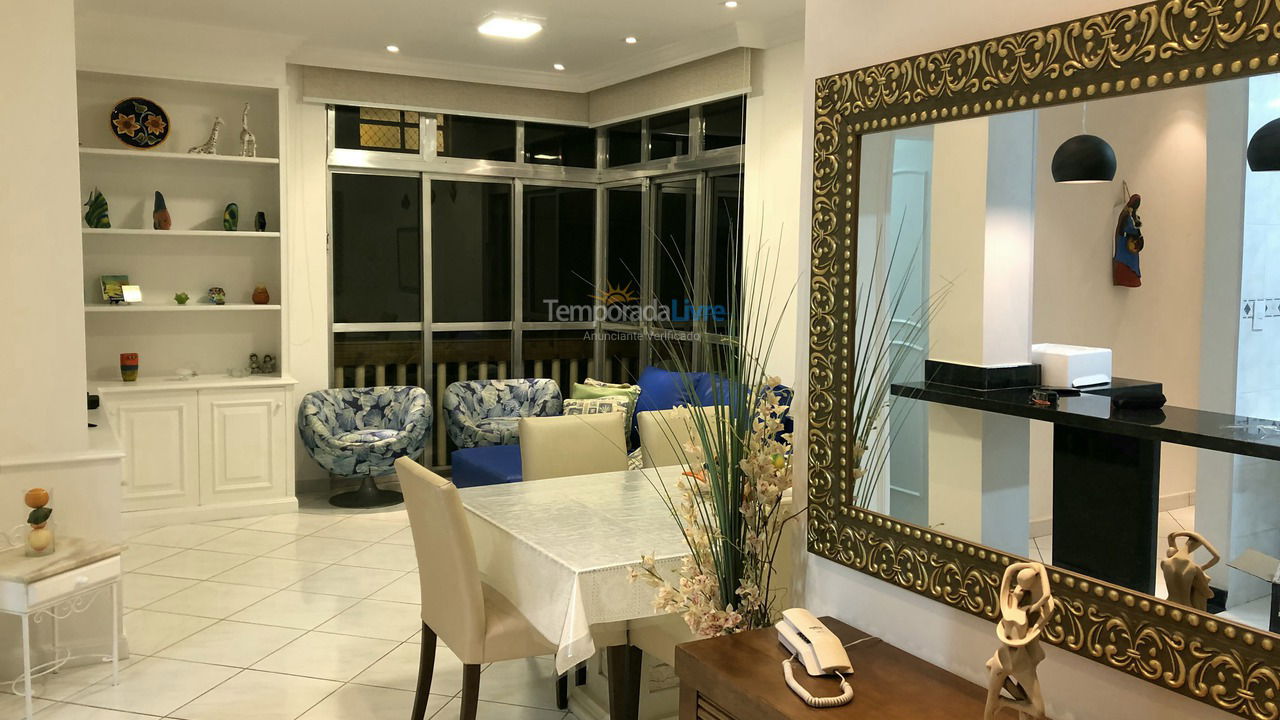 Apartment for vacation rental in Guarujá (Pitangueiras)