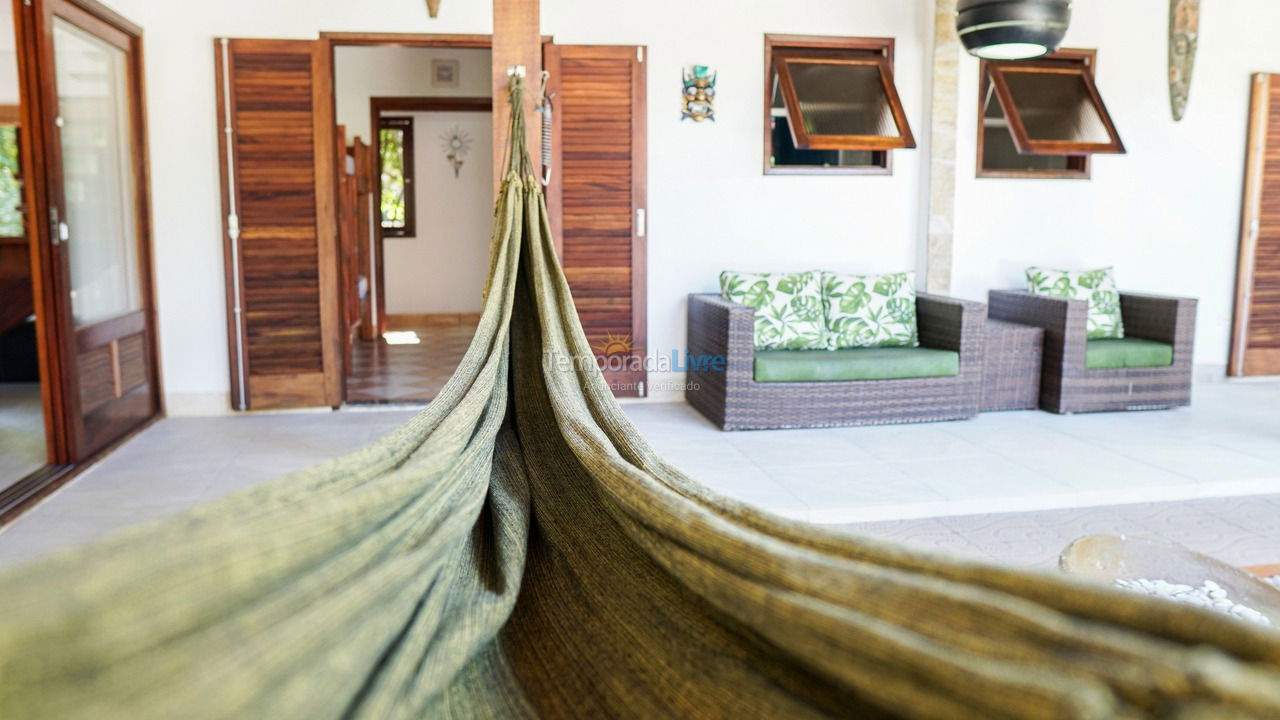 Casa para aluguel de temporada em Ubatuba (Praia de Itamambuca)