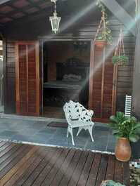 LOVELY HOUSE CLOSE TO THE BEACH - SWIMMING POOL - 3 bedrooms, 2 with air conditioning