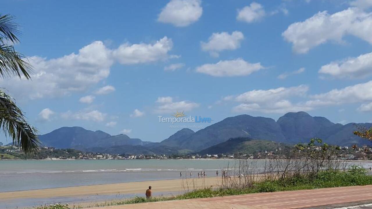 Casa para aluguel de temporada em Guarapari (Santa Mônica)