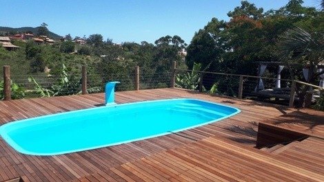 House with pool in Praia Do Rosa, Accommodation for 06 people!