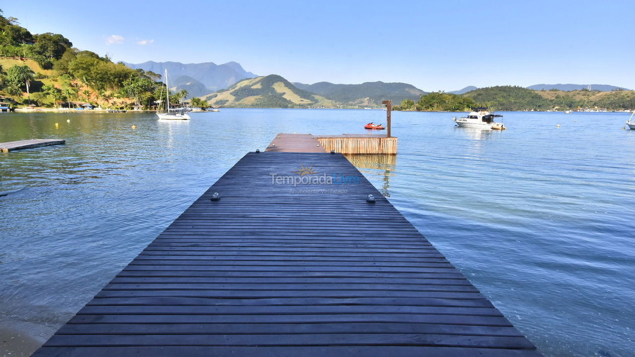 House for vacation rental in Angra dos Reis (Condomínio Caieirinhas)