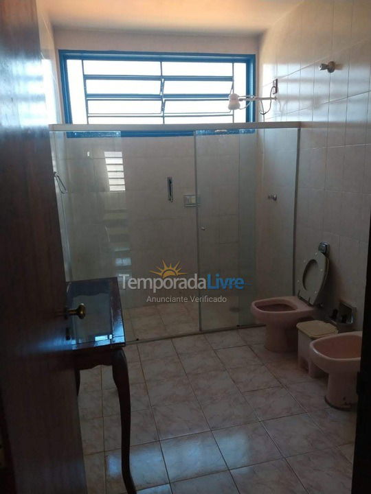 Casa para alquiler de vacaciones em Rifaina (Rifaina)