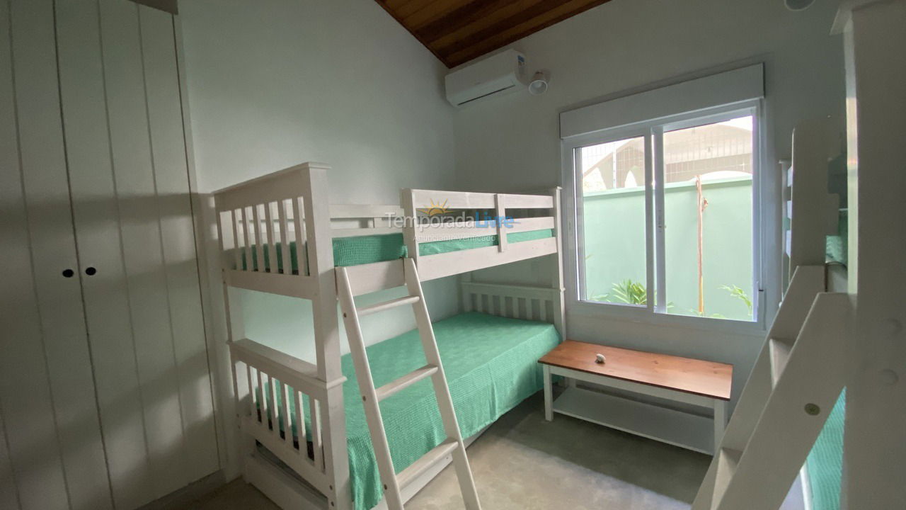 Casa para alquiler de vacaciones em São Sebastião (Barequeçaba)