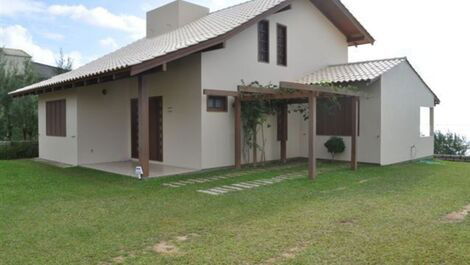 GREAT HOUSE IN MORRINHOS