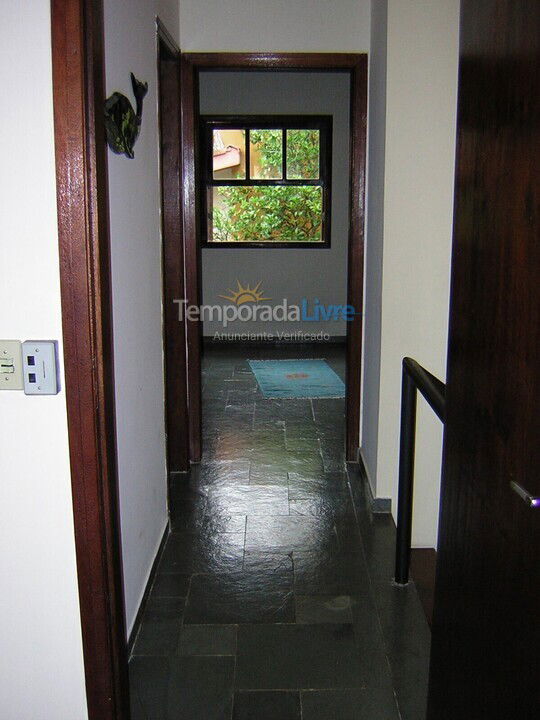 Casa para aluguel de temporada em Caraguatatuba (Prainha)