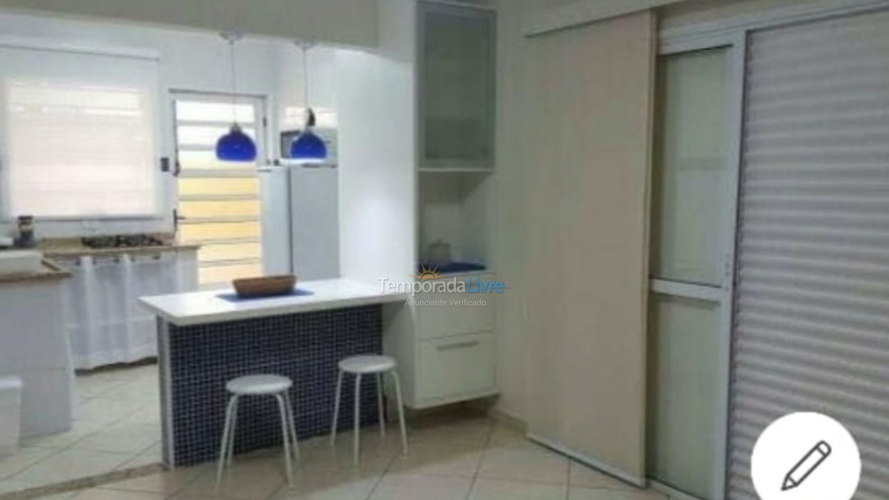 Apartment for vacation rental in Ubatuba (Itaguá)