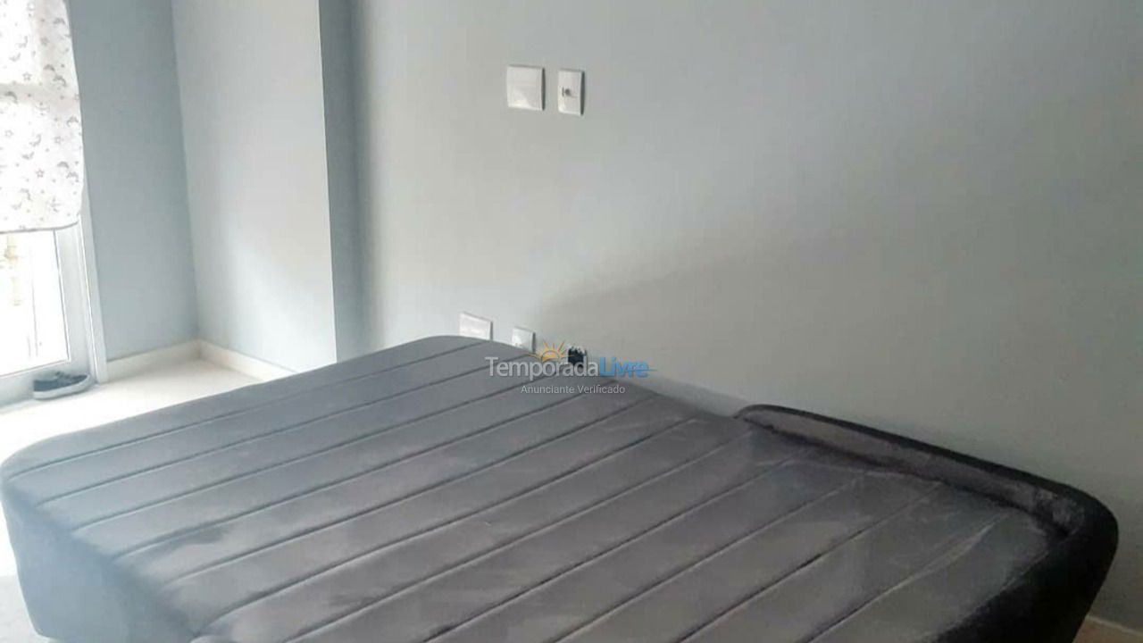 Apartamento para aluguel de temporada em Praia Grande (Boqueirão)