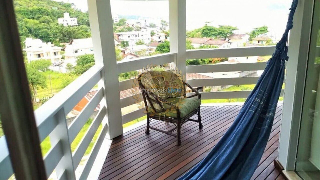 Casa para alquiler de vacaciones em Bombinhas (Praia de Bombinhas)