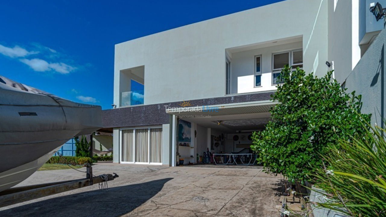 House for vacation rental in Florianópolis (Barra da Lagoa)