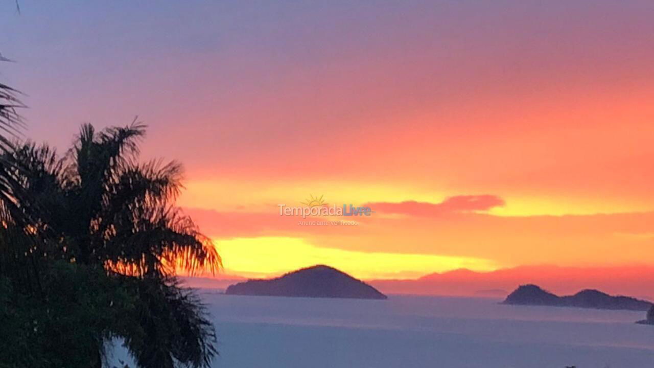 Casa para alquiler de vacaciones em São Sebastião (Boiçucanga)