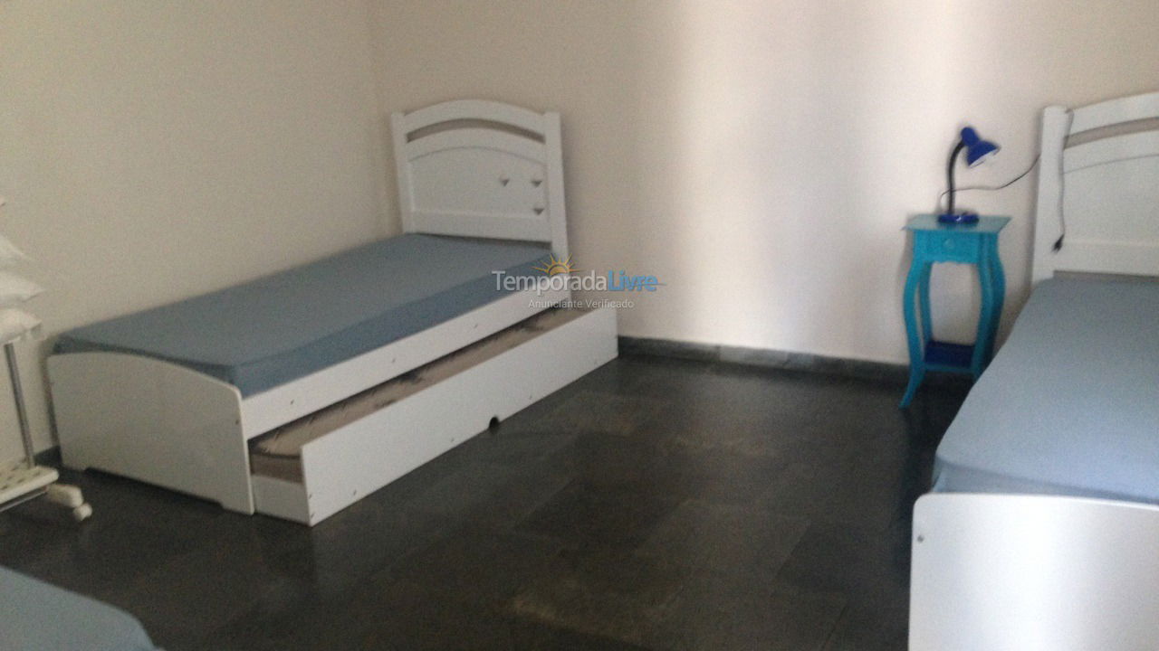 Casa para alquiler de vacaciones em Ilhabela (Perequê)