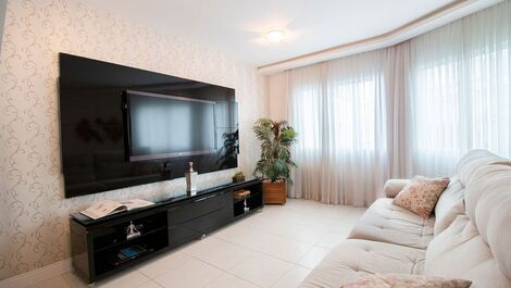 Casa 3 Quartos próximo ao Aeroporto, Expos, Autódromo e IBC