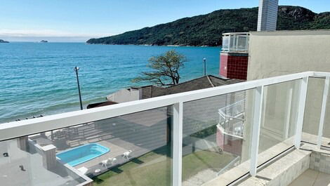 Best view of the beach! NEW, sea front, with pool.