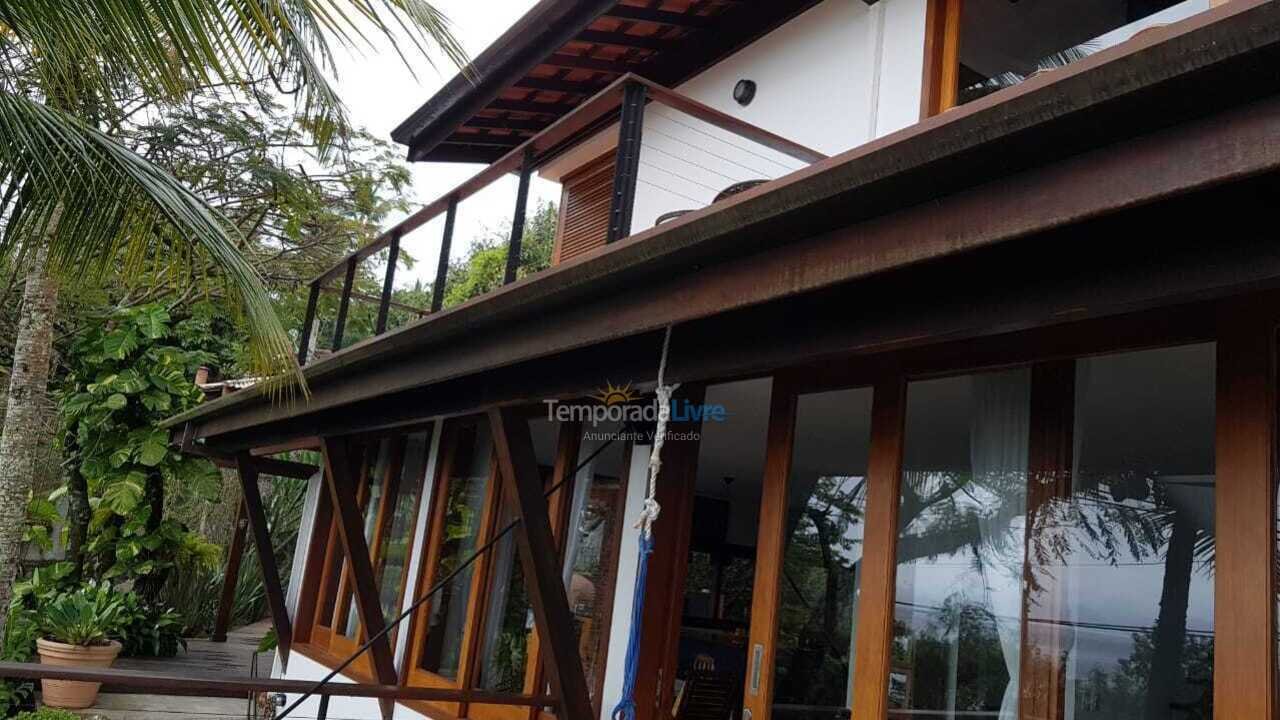 Casa para aluguel de temporada em Ilhabela (Praia da Armação)