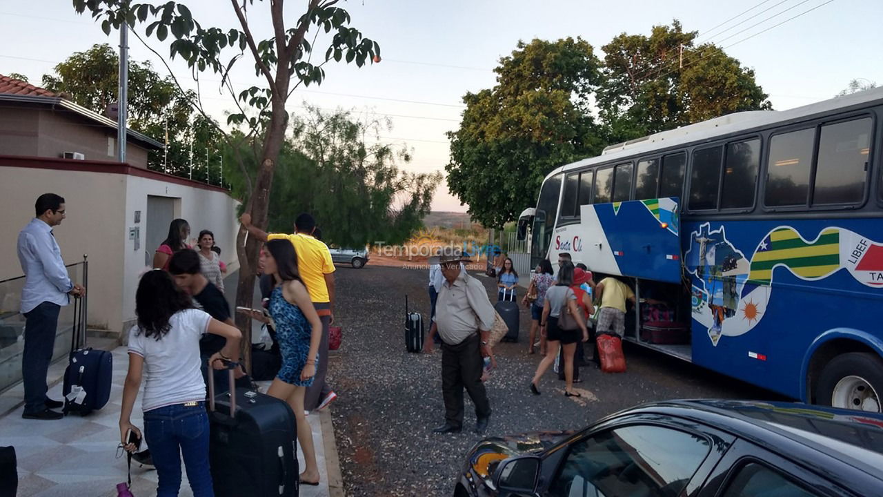 Casa para aluguel de temporada em Caldas Novas (Punta Caldas Eventos E Hospedagens)