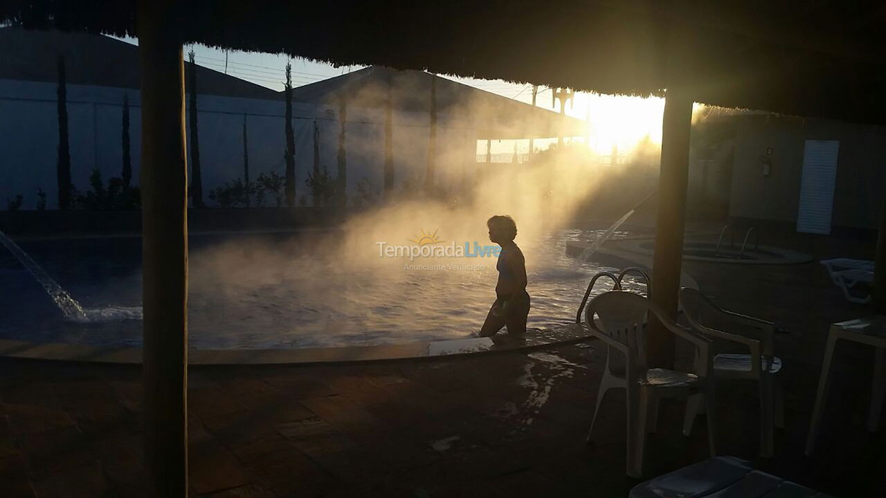 Casa para aluguel de temporada em Caldas Novas (Punta Caldas Eventos E Hospedagens)