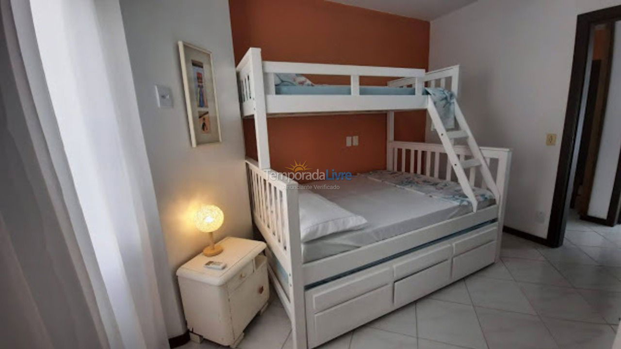 Apartment for vacation rental in Bombinhas (Praia de Quatro Ilhas)