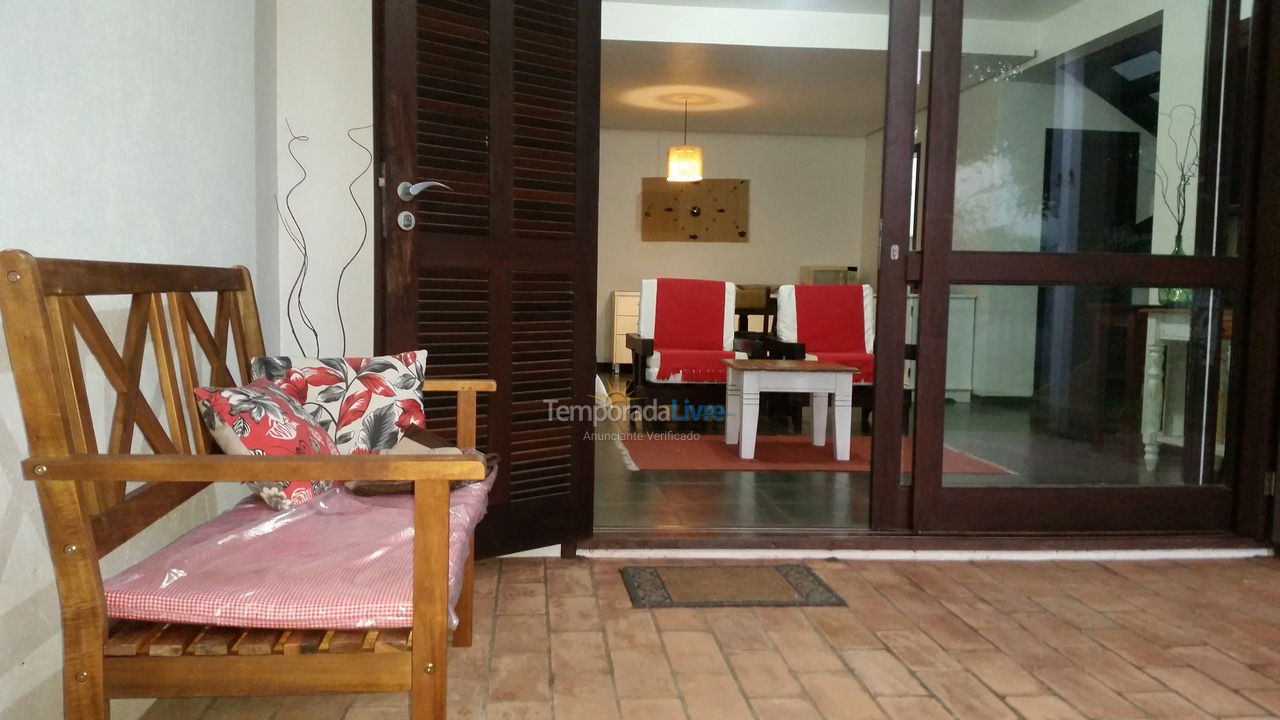 House for vacation rental in Garopaba (Centro)