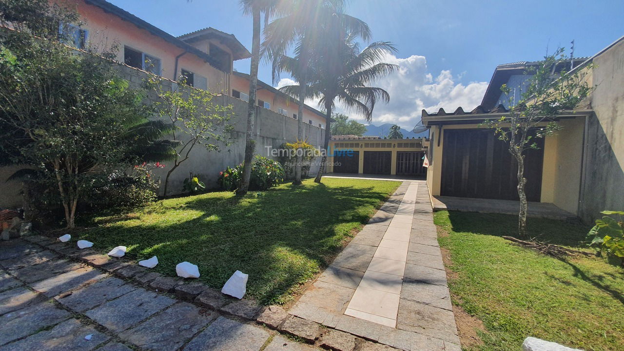 Casa para alquiler de vacaciones em Ubatuba (Maranduba)