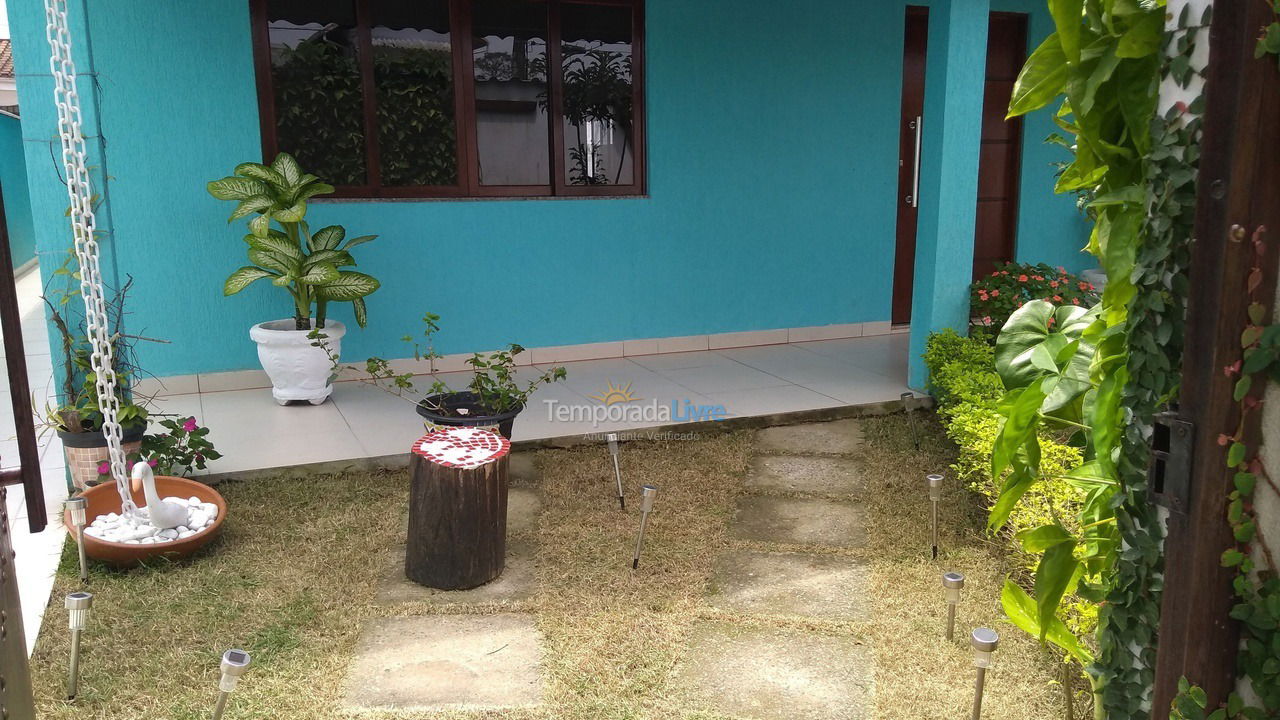 Casa para aluguel de temporada em Praia Grande (Cidade das Criançasantigo Solemar)