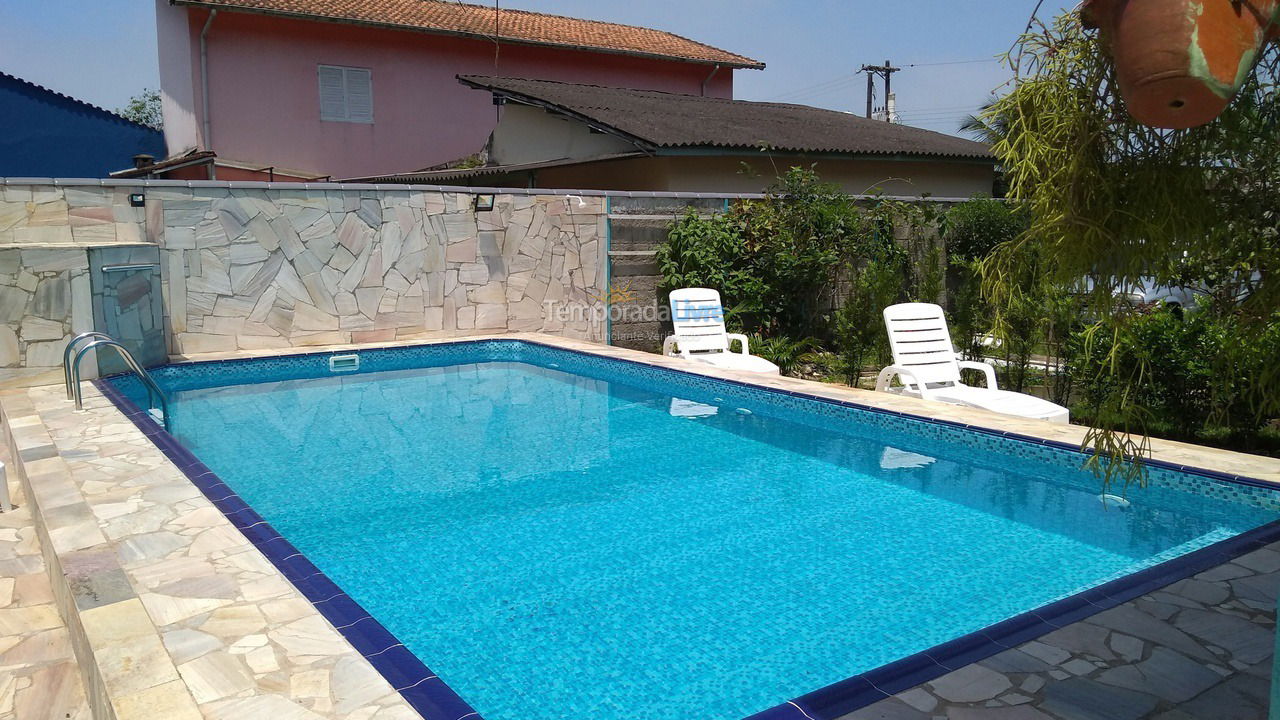 Casa para aluguel de temporada em Praia Grande (Cidade das Criançasantigo Solemar)