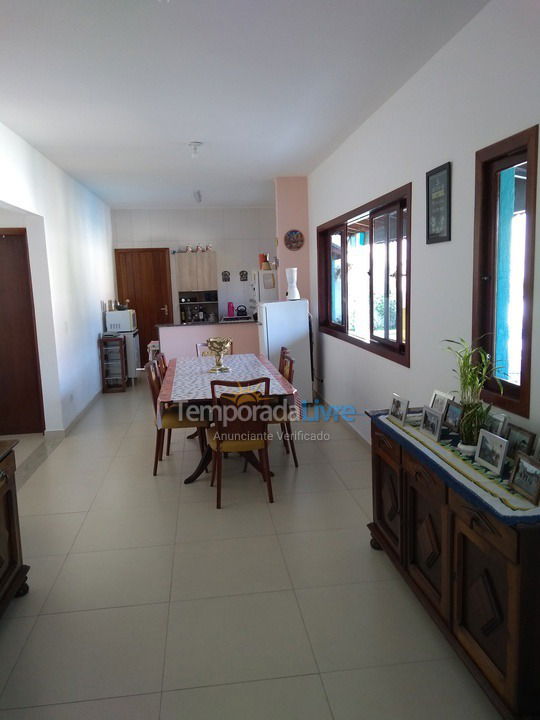 Casa para aluguel de temporada em Praia Grande (Cidade das Criançasantigo Solemar)