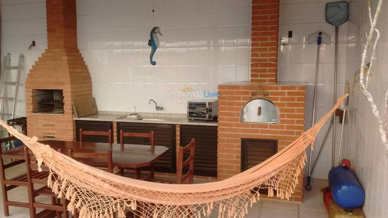 Casa para alquiler de vacaciones em Guarujá (Praia do Pernambuco)