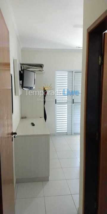 Apartamento para aluguel de temporada em Ubatuba (Praia Grande)
